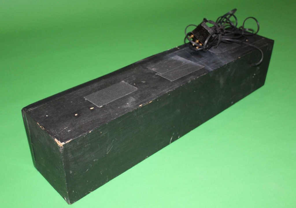 PDG-004-02.jpg