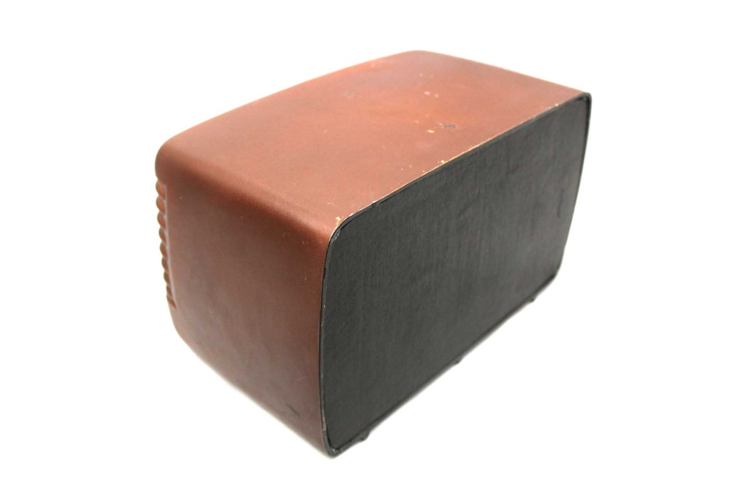 PER-004-03.jpg