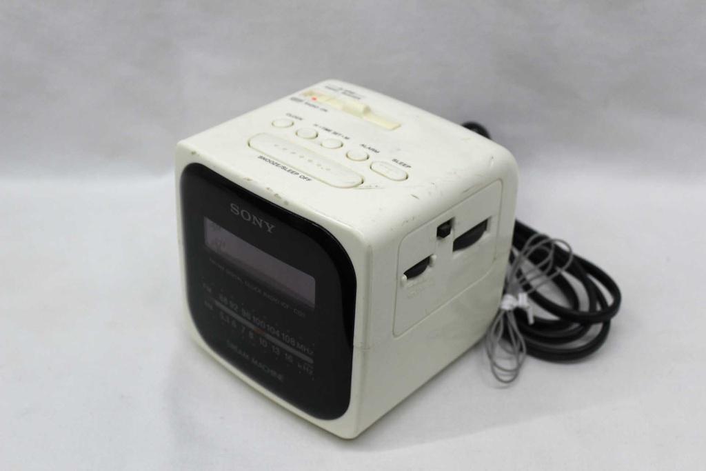 PER-013-02.jpg