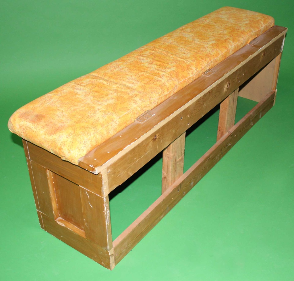 PFB-022-02.jpg