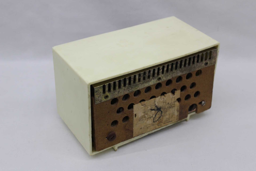 PER-001-03.JPG
