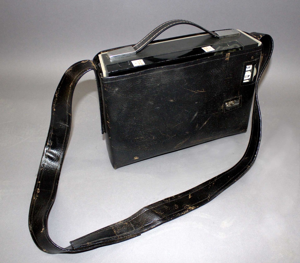 PER-083-04.jpg