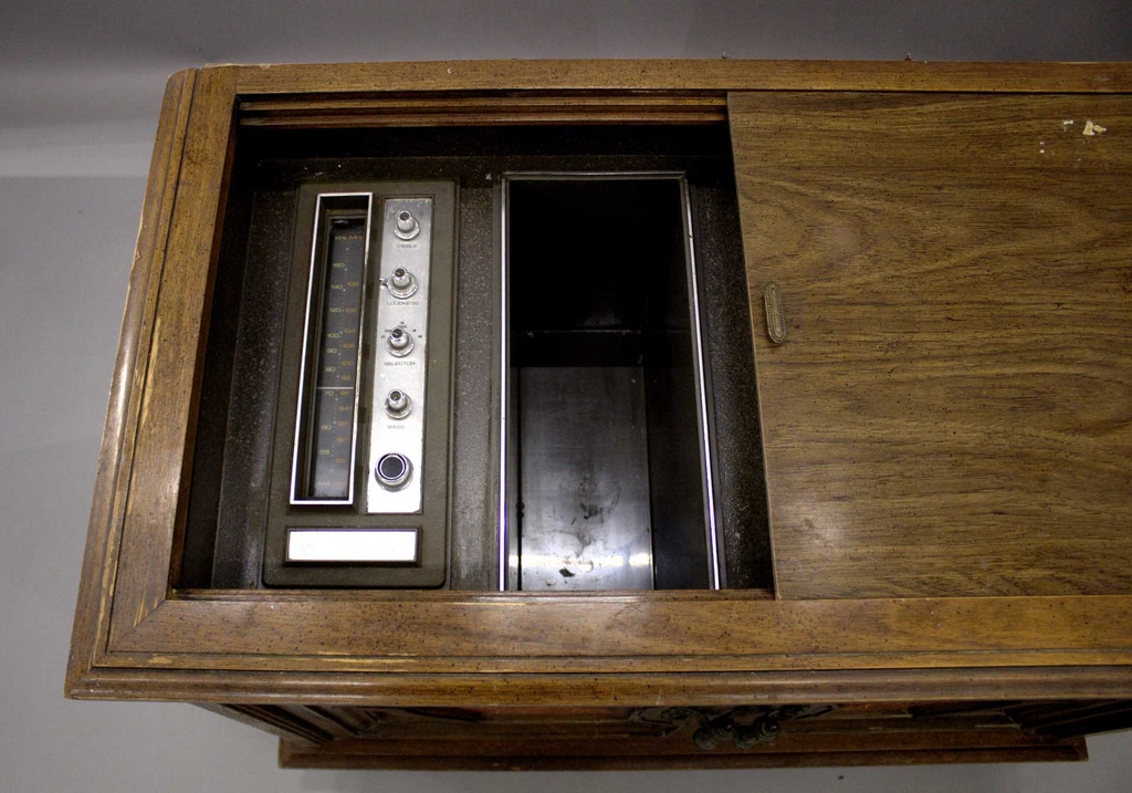 PER-088-04.jpg