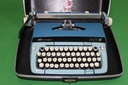 PEW-009-02.JPG