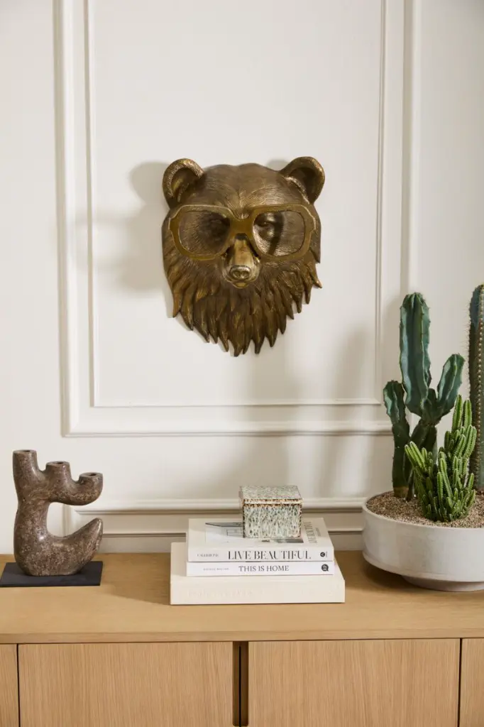 eebeatricewallmount_1_.webp