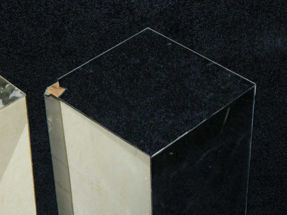 Mirror Column