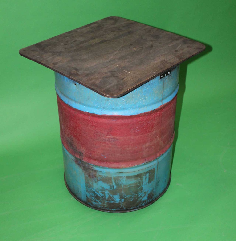 Metal Barrel Stand