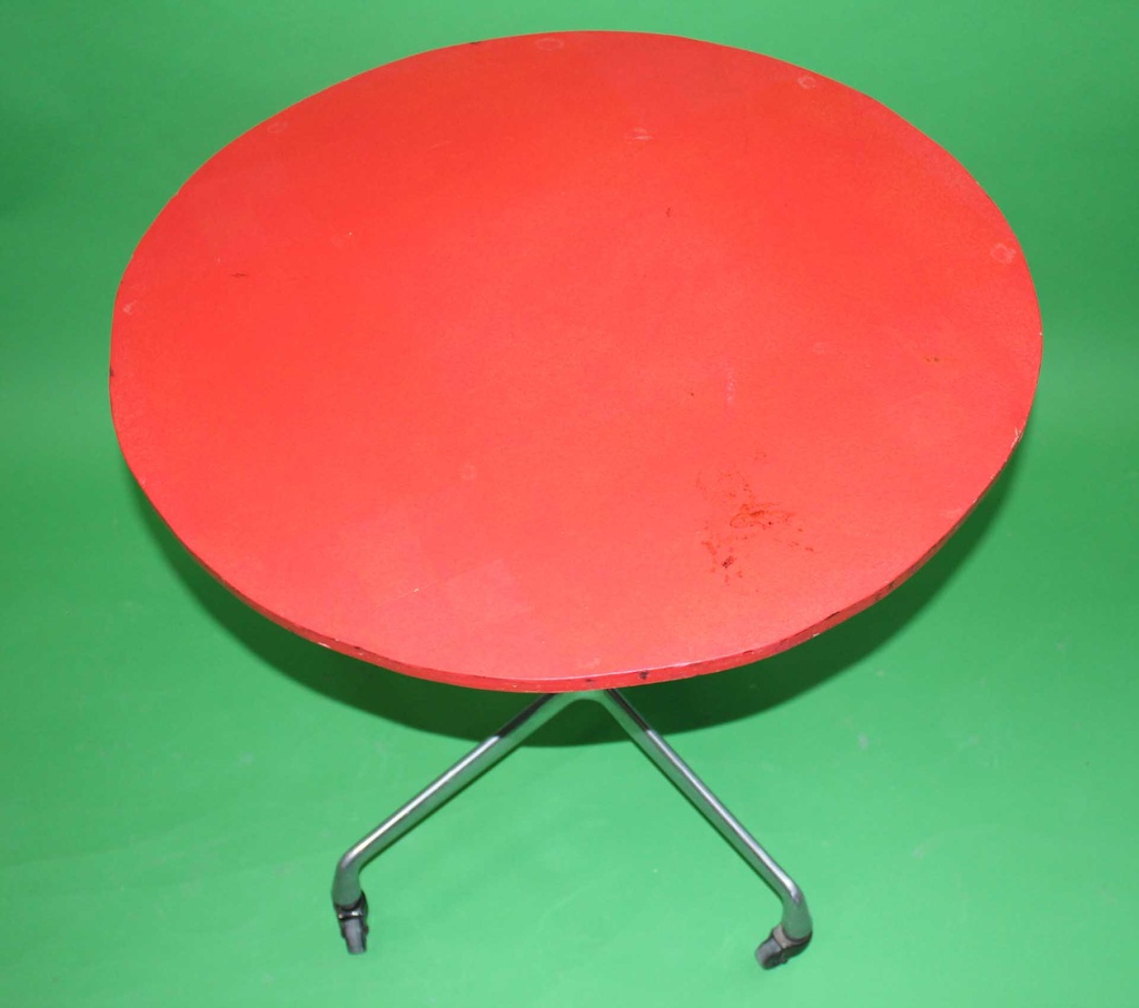 Cafe Table