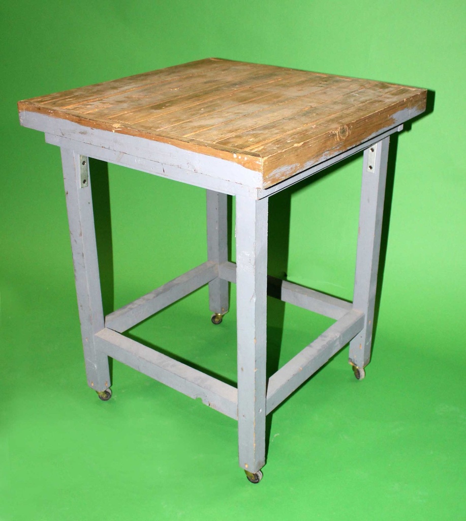Rolling Table