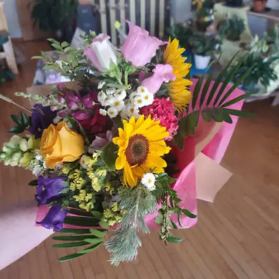 Grab&Go Premium Roses Plus Bouquet
