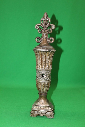 [PDM-033] Fleur De Lis Pillar