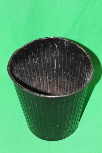[PDT-006] Trash Can