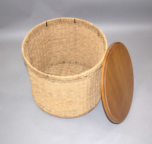 [PFT-001] End Table