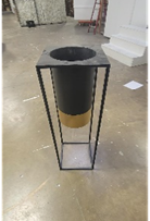 [EDV-028] Black and Gold Frame Urn