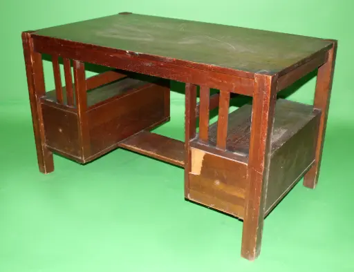 [PFD-025] Wooden Desk