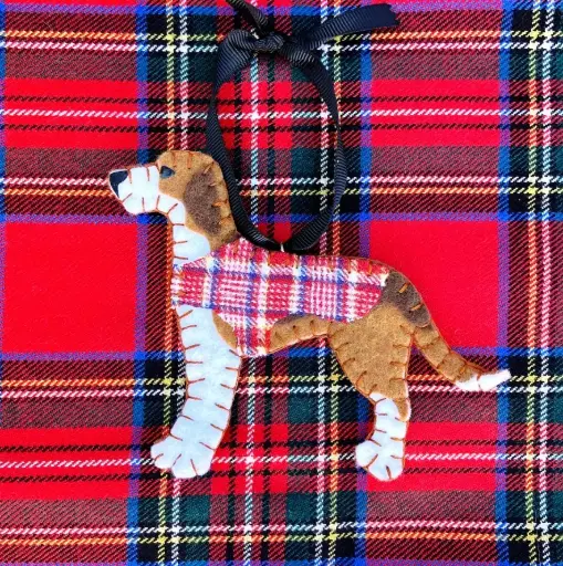 [BGD-ORN-HOU-RED-IND] Preppy Tartan Foxhound Ornament